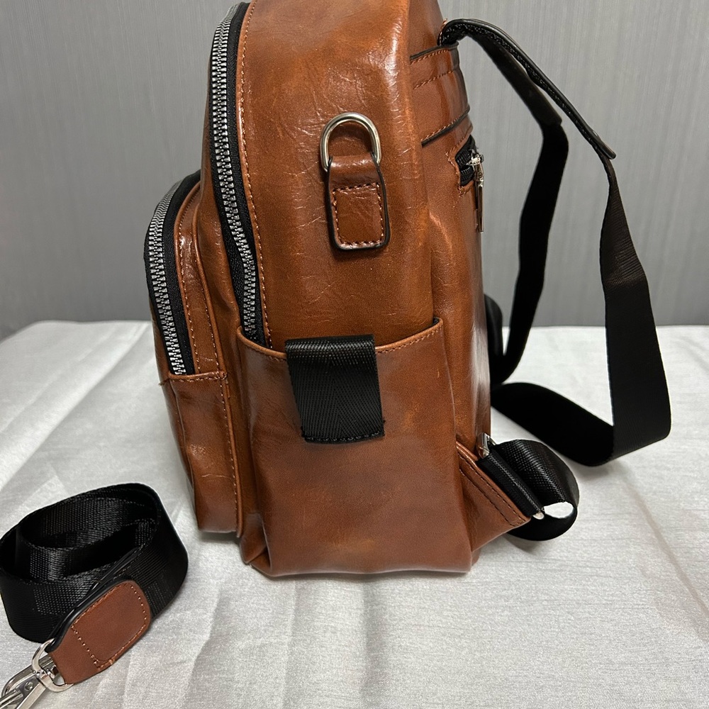 Mini Backpack - Picture 3 of 7